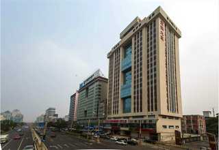 陕西加油卡充值淘宝客APP开发定制影视直充API大学生可以做嘛